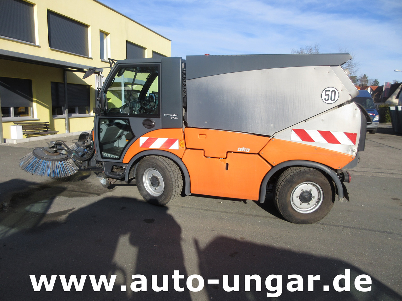 Road sweeper HAKO CityMaster CM 2000 Kehrmaschine Euro 5 Bj. 2014 2-Besen-System: picture 11