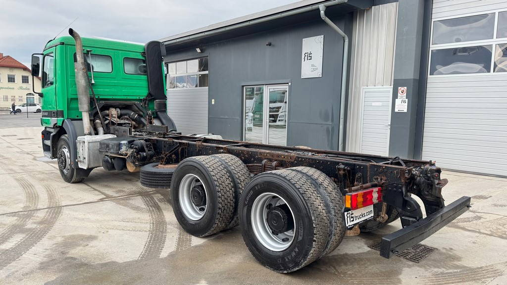 Cab chassis truck Mercedes-Benz Actros 2640 6X4 chassis - complete spring: picture 6