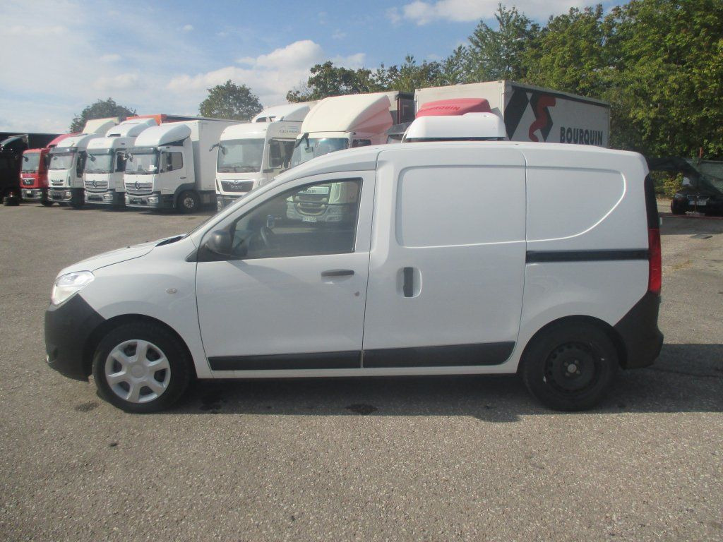 Car Dacia Izotherm ,1.6i ,Euro 6: picture 12