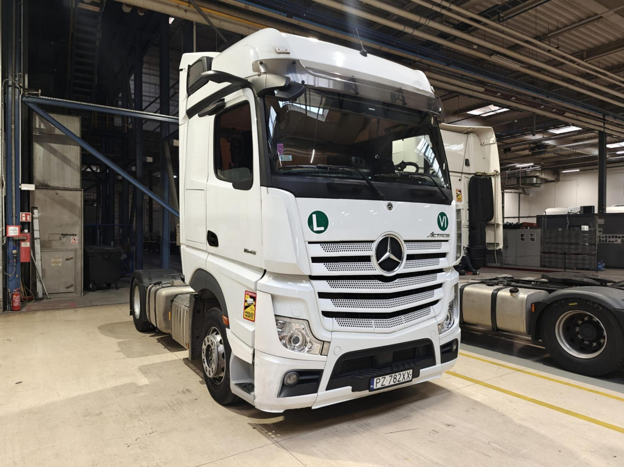 Tractor unit 2021 Mercedes-Benz Actros 5 1845 BigSpace: picture 6