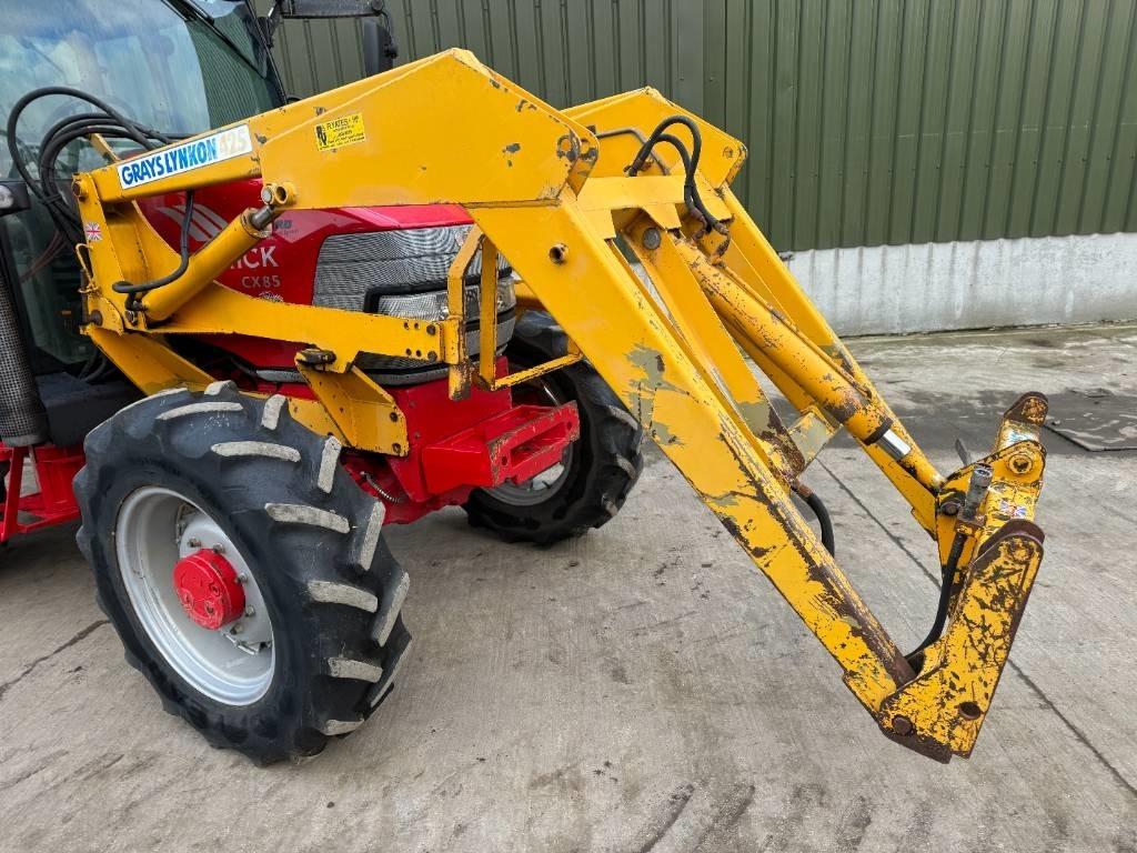 Farm tractor McCormick CX 80 c/w Grays Loader: picture 11