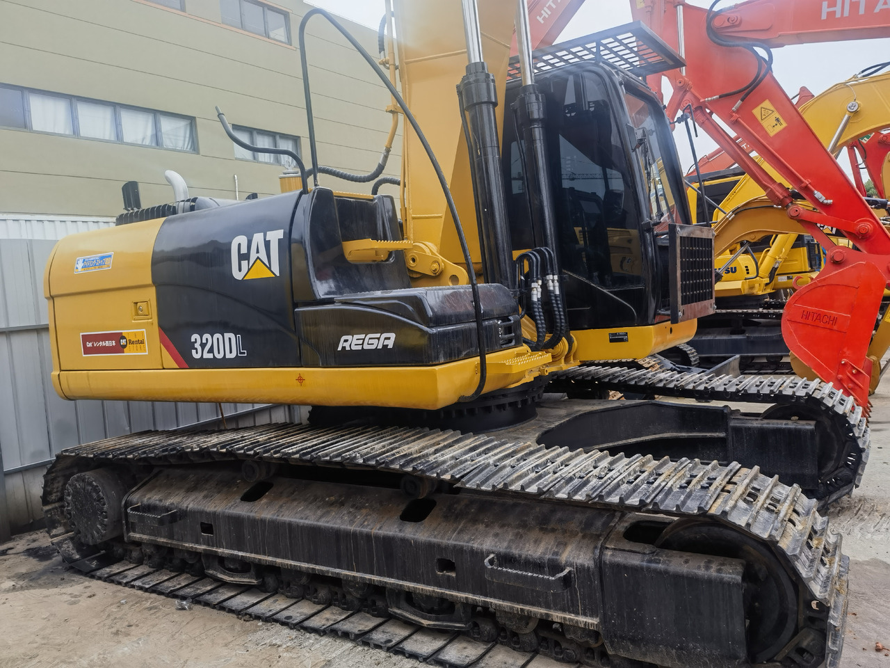 Crawler excavator CAT 320DL excavator: picture 6