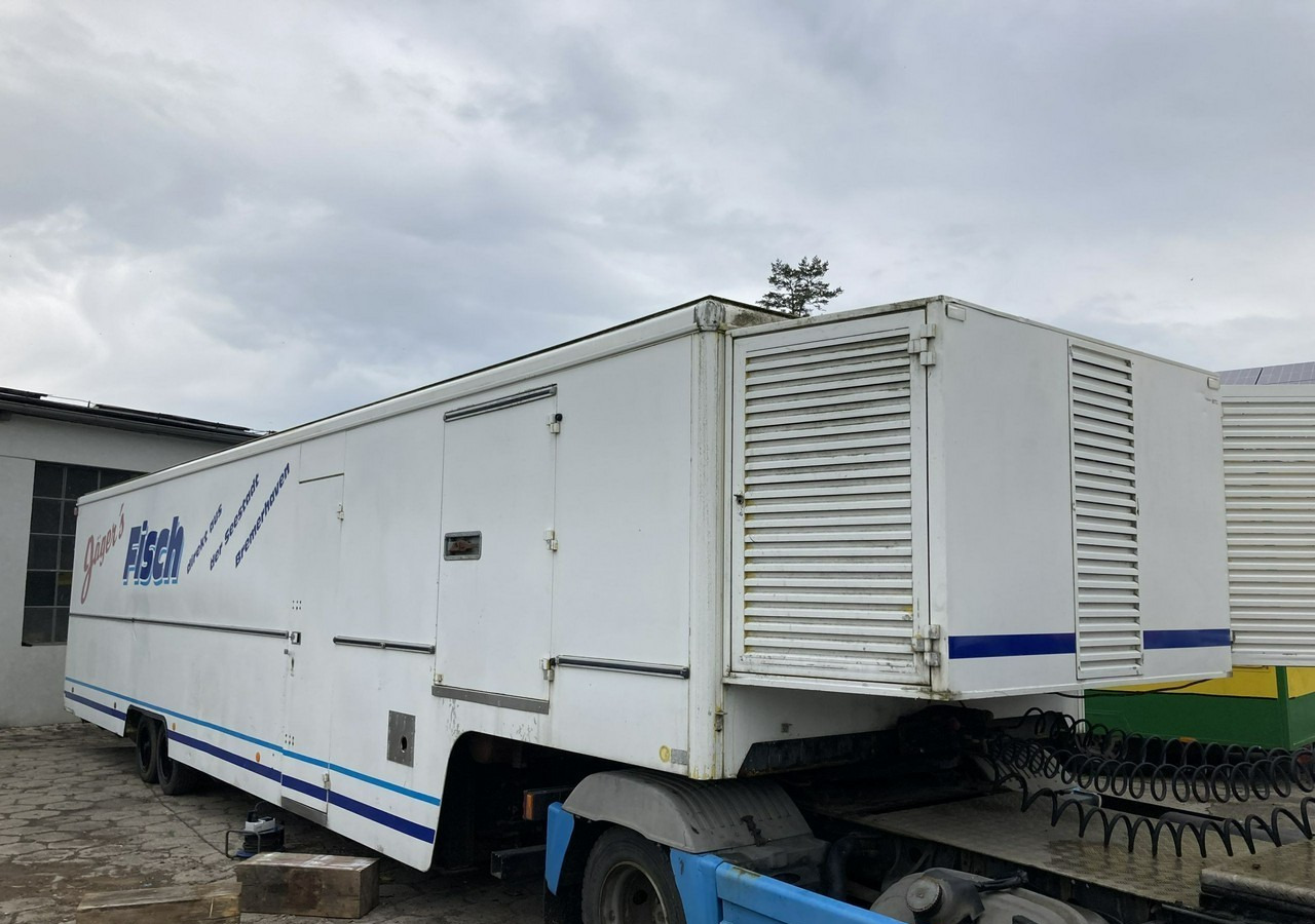 Vending trailer Inna Naczepa Autosklep sklep gastronomiczna Food truck Foodtruck naczepa Autosklep wędlin Gastronomiczna food truck foodtruck sklep: picture 17