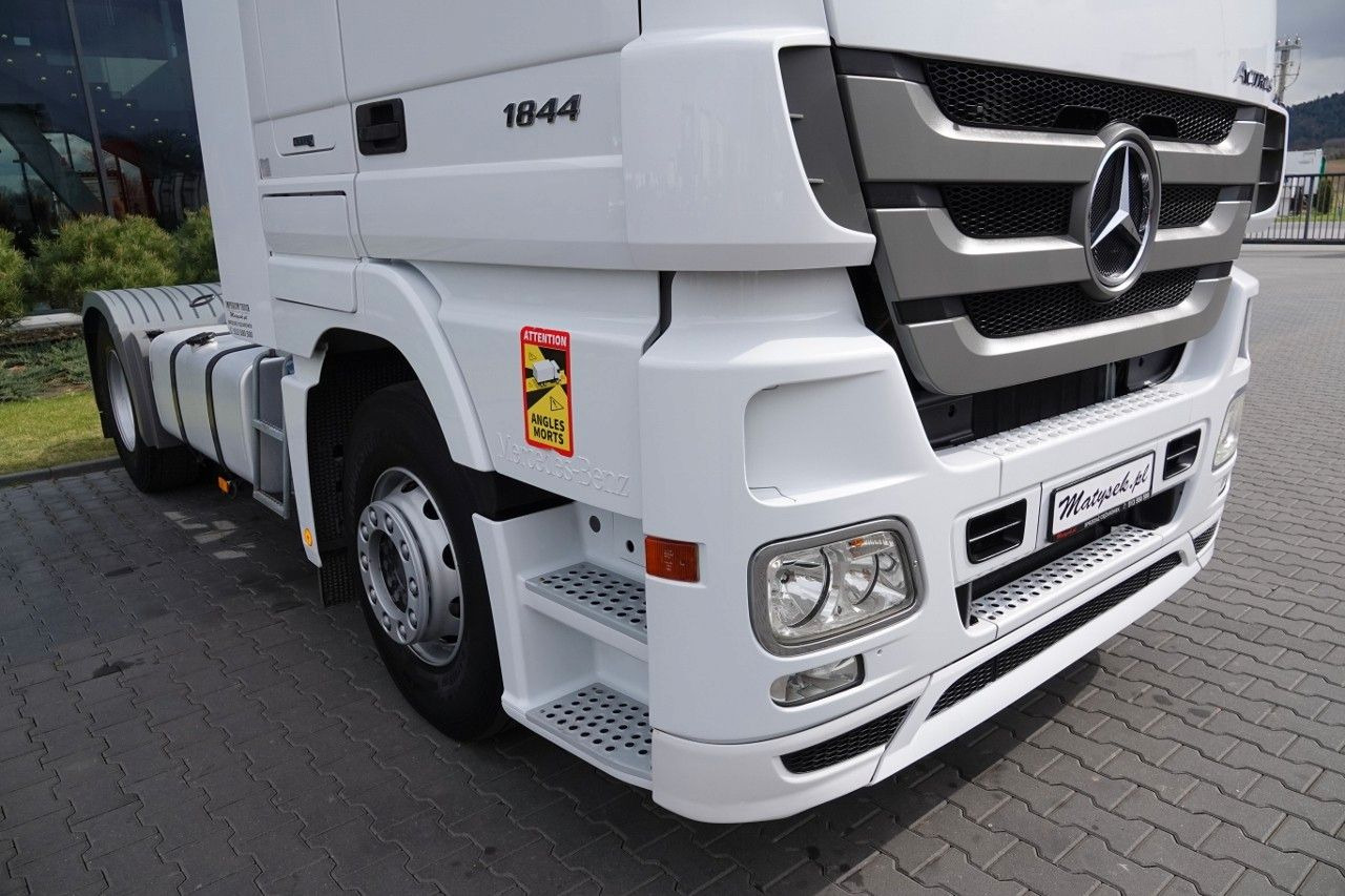 Tractor unit Mercedes-Benz ACTROS 1844 / MAŁY PRZEBIEG / SPROWADZONY: picture 7