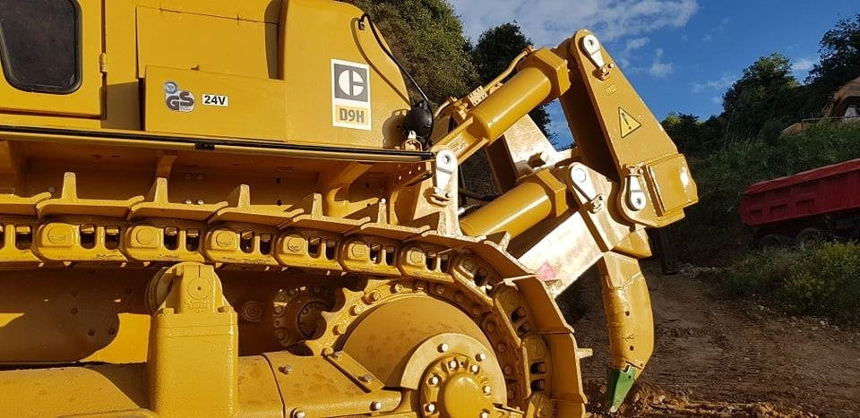 Bulldozer CAT D9G: picture 15