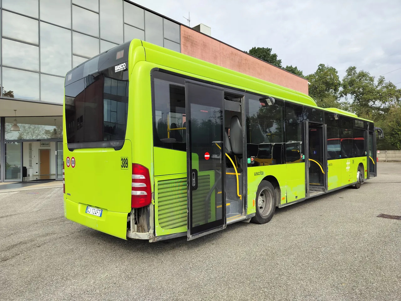 Suburban bus Mercedes-Benz Citaro: picture 8