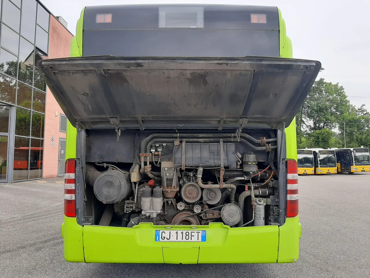 Suburban bus Mercedes-Benz Citaro: picture 17