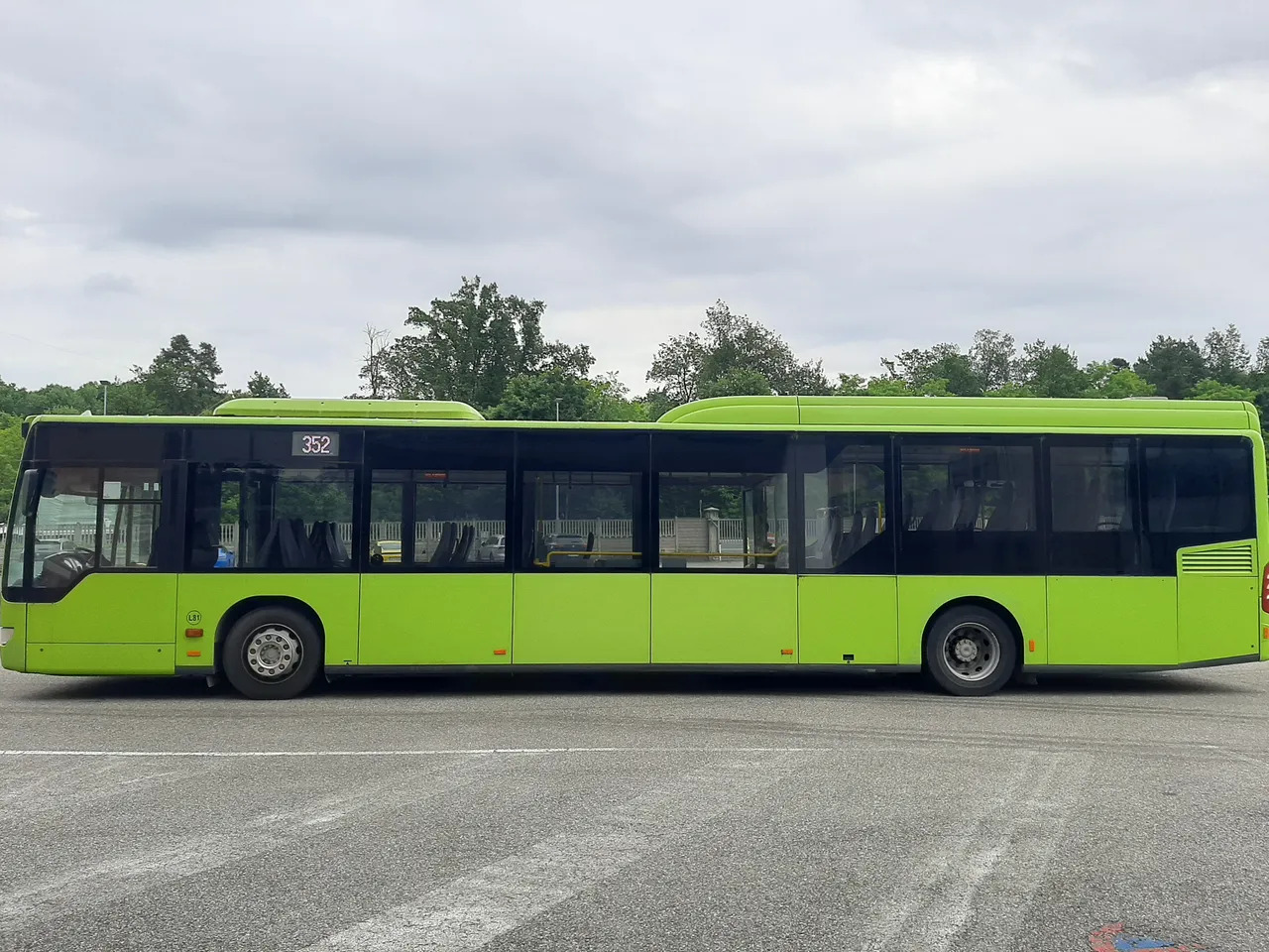 Suburban bus Mercedes-Benz Citaro: picture 6