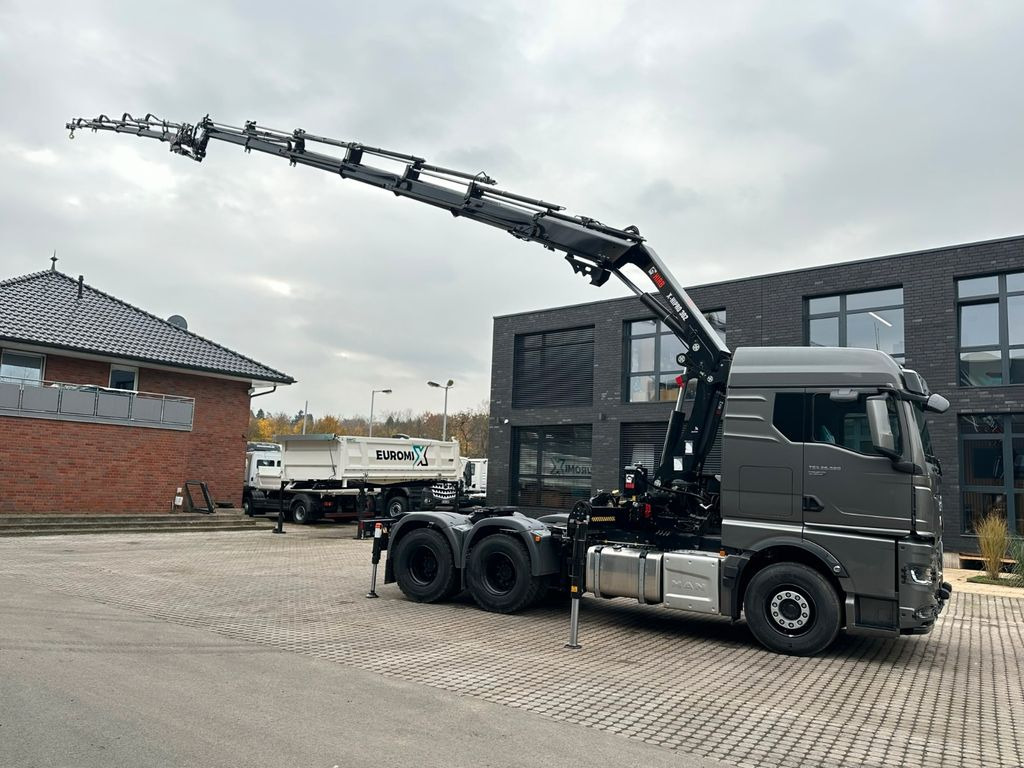 New Crane truck, Tractor unit MAN TGX 26.580 6x4 Kran Hiab 302-6 + Jib-4: picture 6