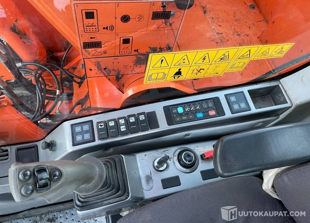 Crawler excavator Doosan DX 140 LCR, 2013,  Kaivinkone Intexw, Honkajoki: picture 19