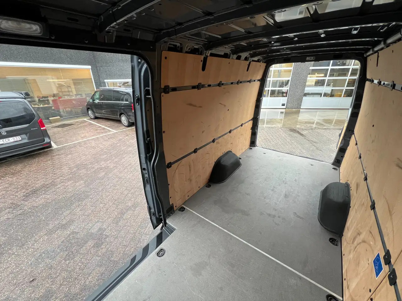 Panel van Mercedes-Benz Sprinter 315 L3H2 RWD (36.500€ex) CAMERA|MBUX| SENSOR: picture 8