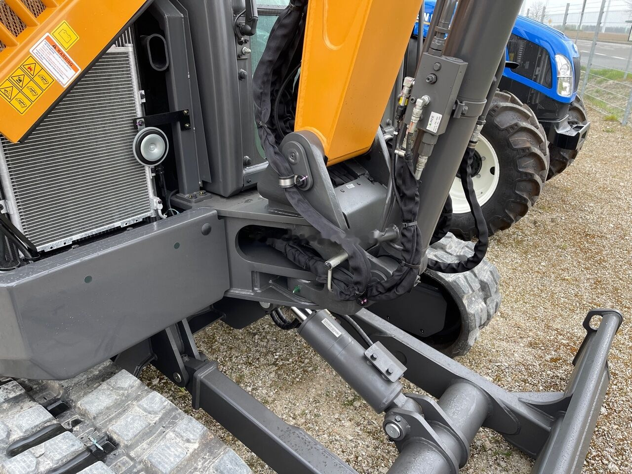 New Mini excavator Case CX 60C: picture 10