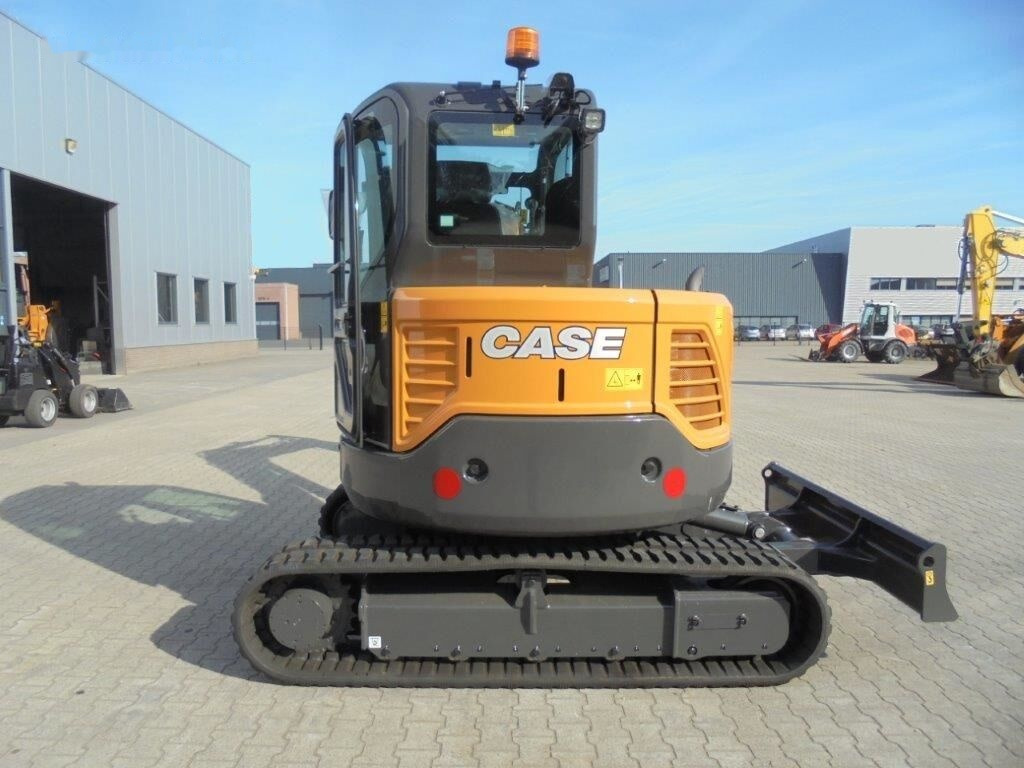 New Mini excavator Case CX 60C: picture 11