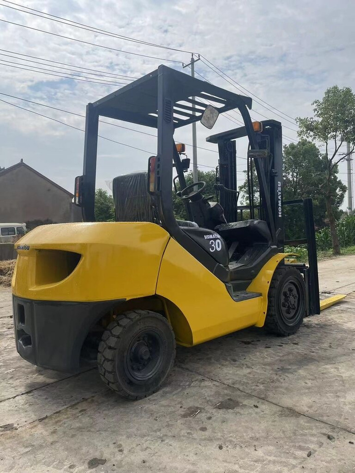 Diesel forklift Komatsu FD30: picture 8