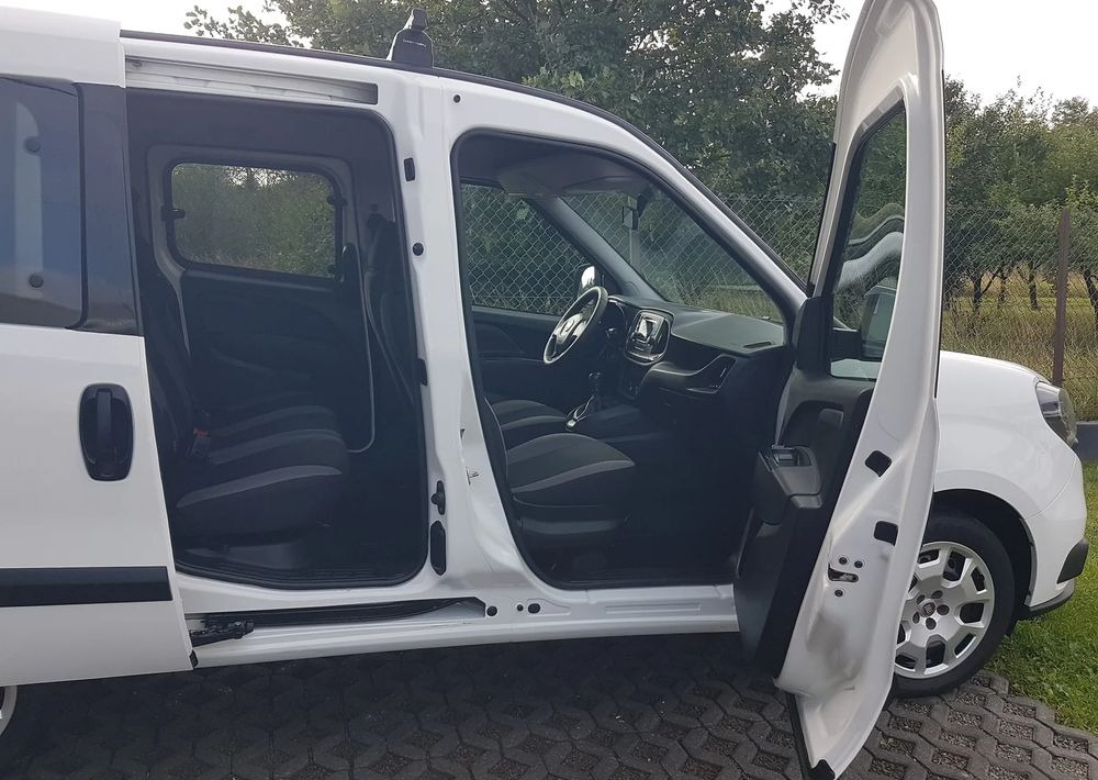 Car Fiat Doblo 1.6 Multijet 16V Easy: picture 18