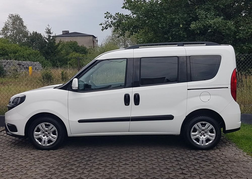 Car Fiat Doblo 1.6 Multijet 16V Easy: picture 11