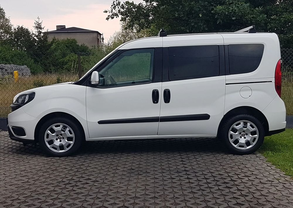 Car Fiat Doblo 1.6 Multijet 16V Easy: picture 11