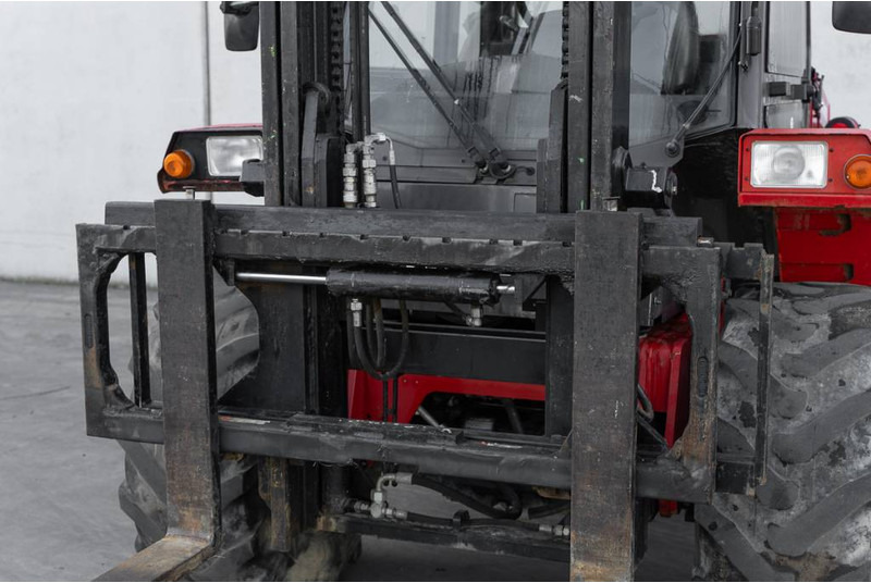 Diesel forklift Manitou M 30-4: picture 9