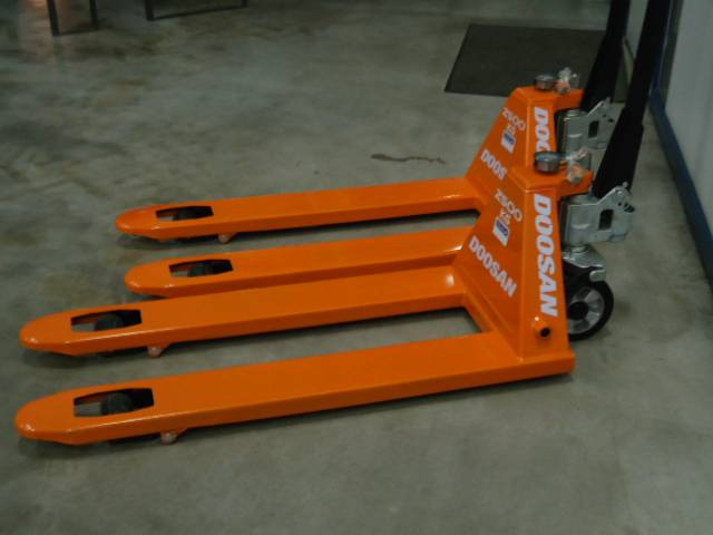 New Pallet truck Doosan Pallettruck: picture 13