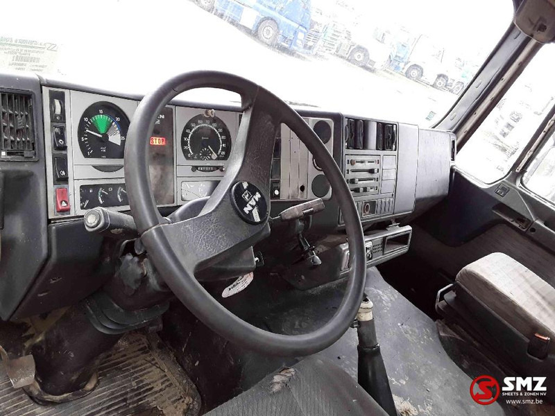 Cab chassis truck MAN 33.343 6x4 chassis: picture 9