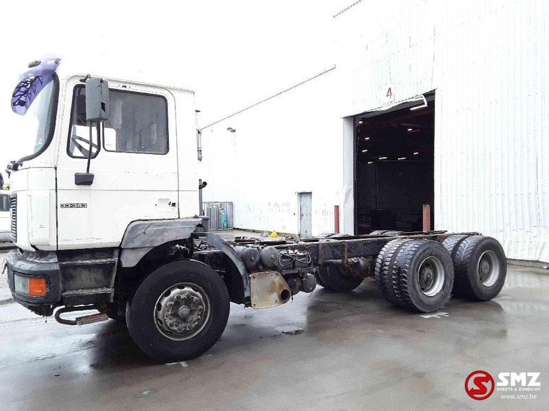 Cab chassis truck MAN 33.343 6x4 chassis: picture 6