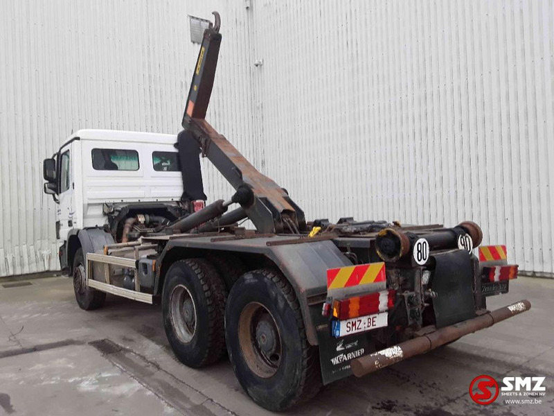 Container transporter/ Swap body truck Mercedes-Benz Actros 2636 6x4 manual: picture 10