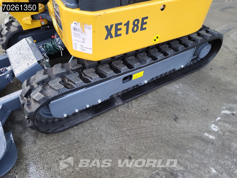 New Mini excavator XCMG XE18 E 2 YEARS FACTORY WARRANTY - KUBOTA ENGINE: picture 12