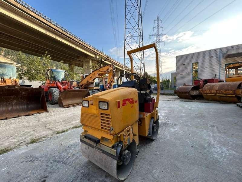 Road roller Dynapac CC82 MACHINE SUISSE: picture 9