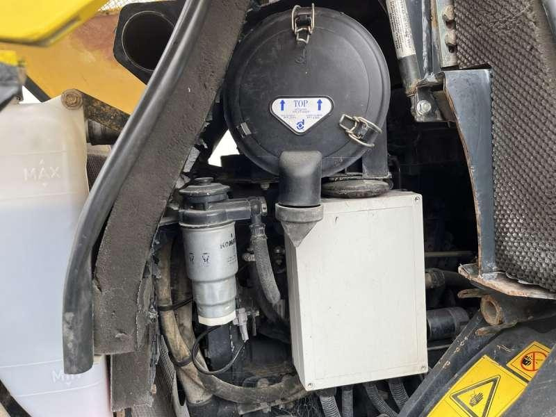 Compact loader Komatsu WA65-5: picture 26