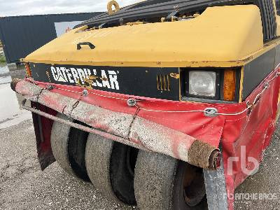 Roller CAT PS300C 7 Wheel Compacteur Pneumatique: picture 24