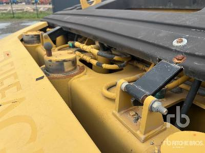 Roller CAT PS300C 7 Wheel Compacteur Pneumatique: picture 21