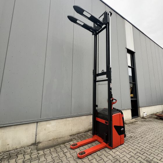 Stacker Linde L14AP (1173): picture 12