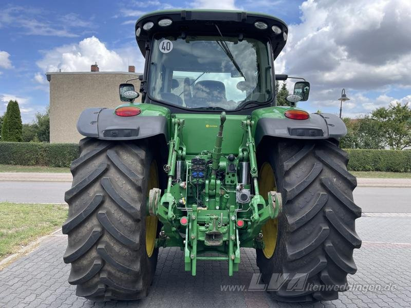 Farm tractor John Deere 8320R: picture 8