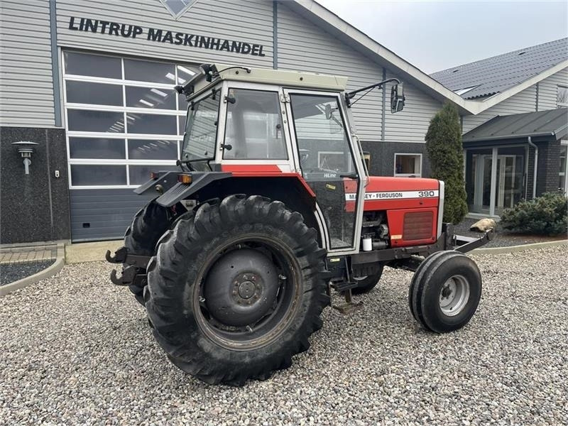 Farm tractor Massey Ferguson 390 HiLine med frontlift: picture 12