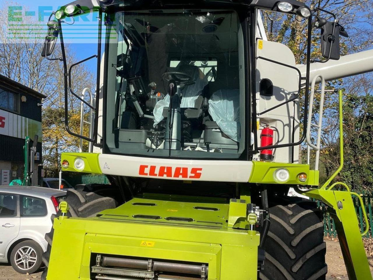 Combine harvester CLAAS TUCANO 560: picture 6