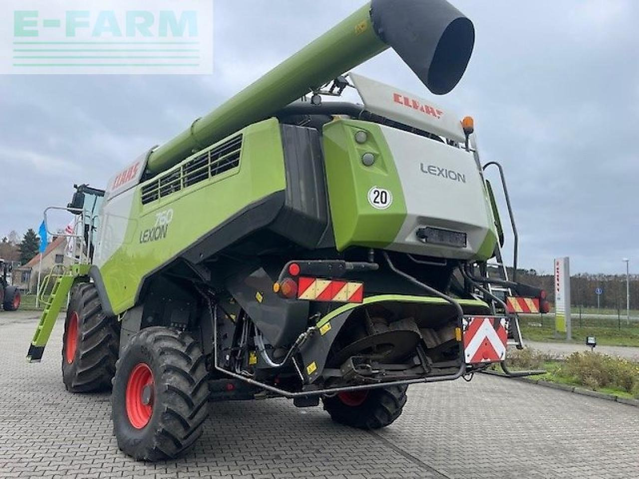 Combine harvester CLAAS lexion 760: picture 6