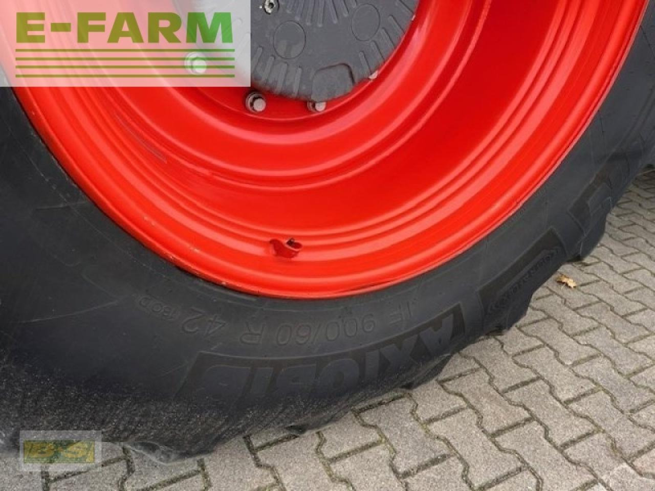 Farm tractor CLAAS xerion 4000 trac vc TRAC VC: picture 15