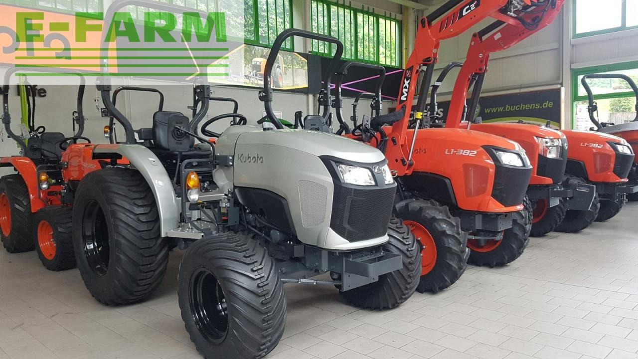 Farm tractor Kubota l1-382d: picture 8