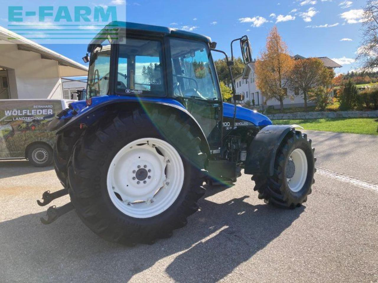 Farm tractor New Holland tl 100: picture 6