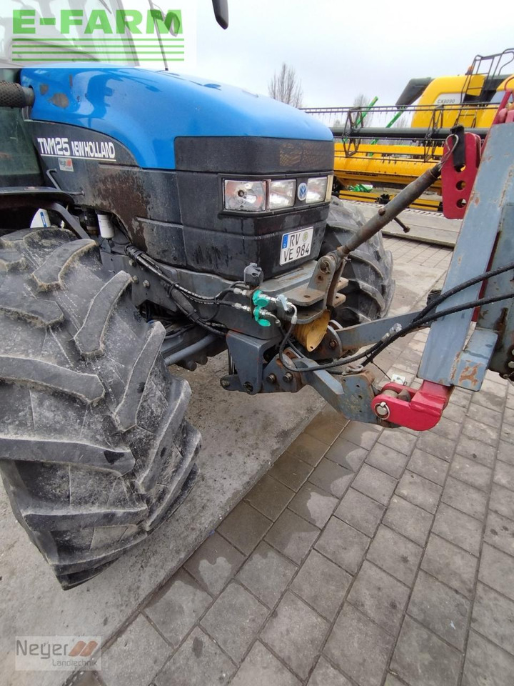 Farm tractor New Holland tm 125: picture 12