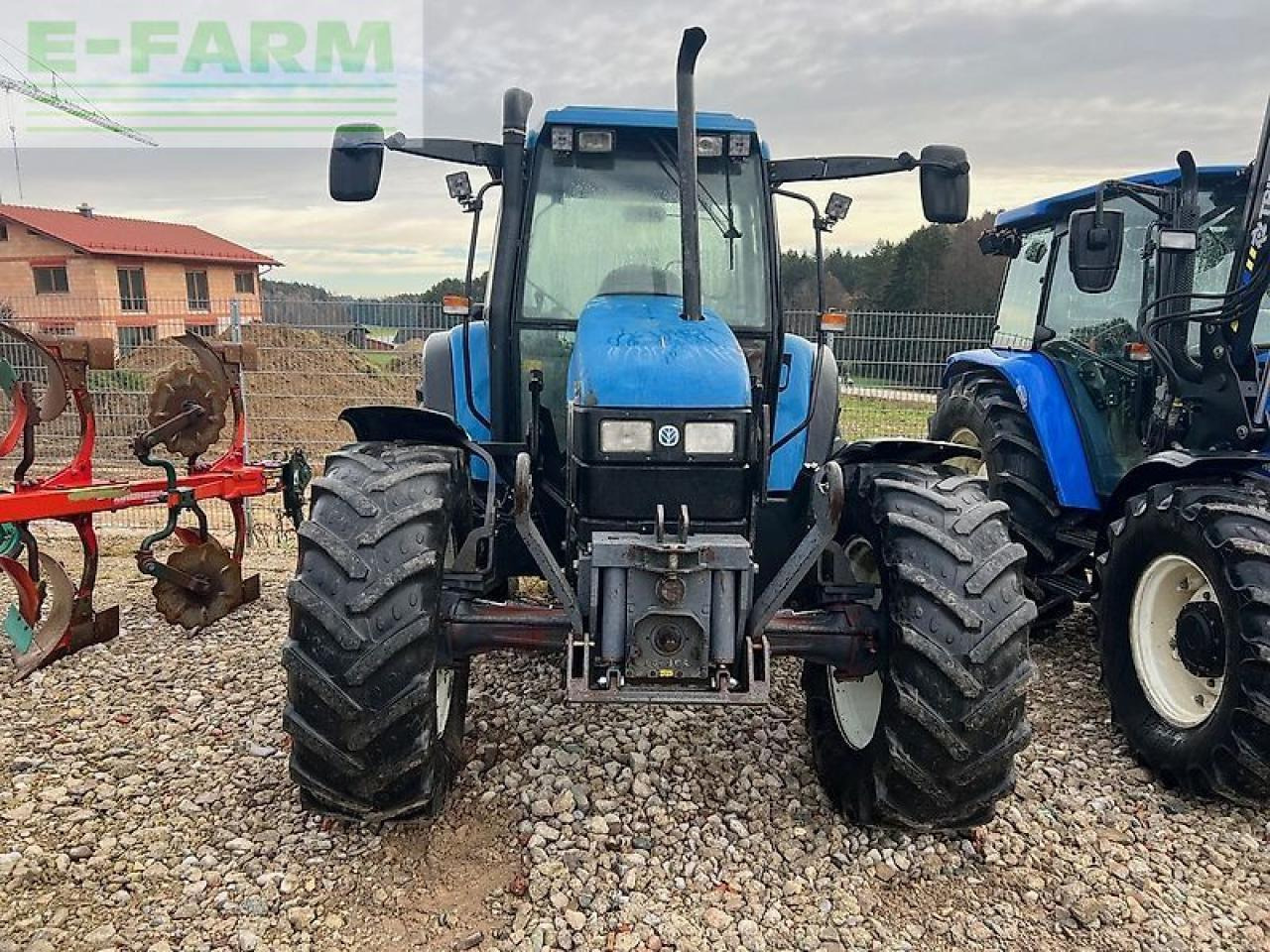 Farm tractor New Holland ts100: picture 7