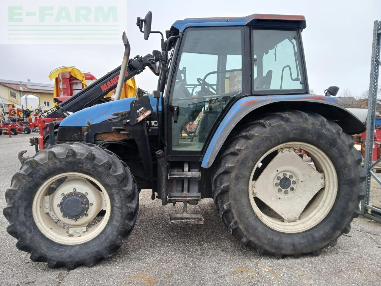 Farm tractor New Holland ts110: picture 9