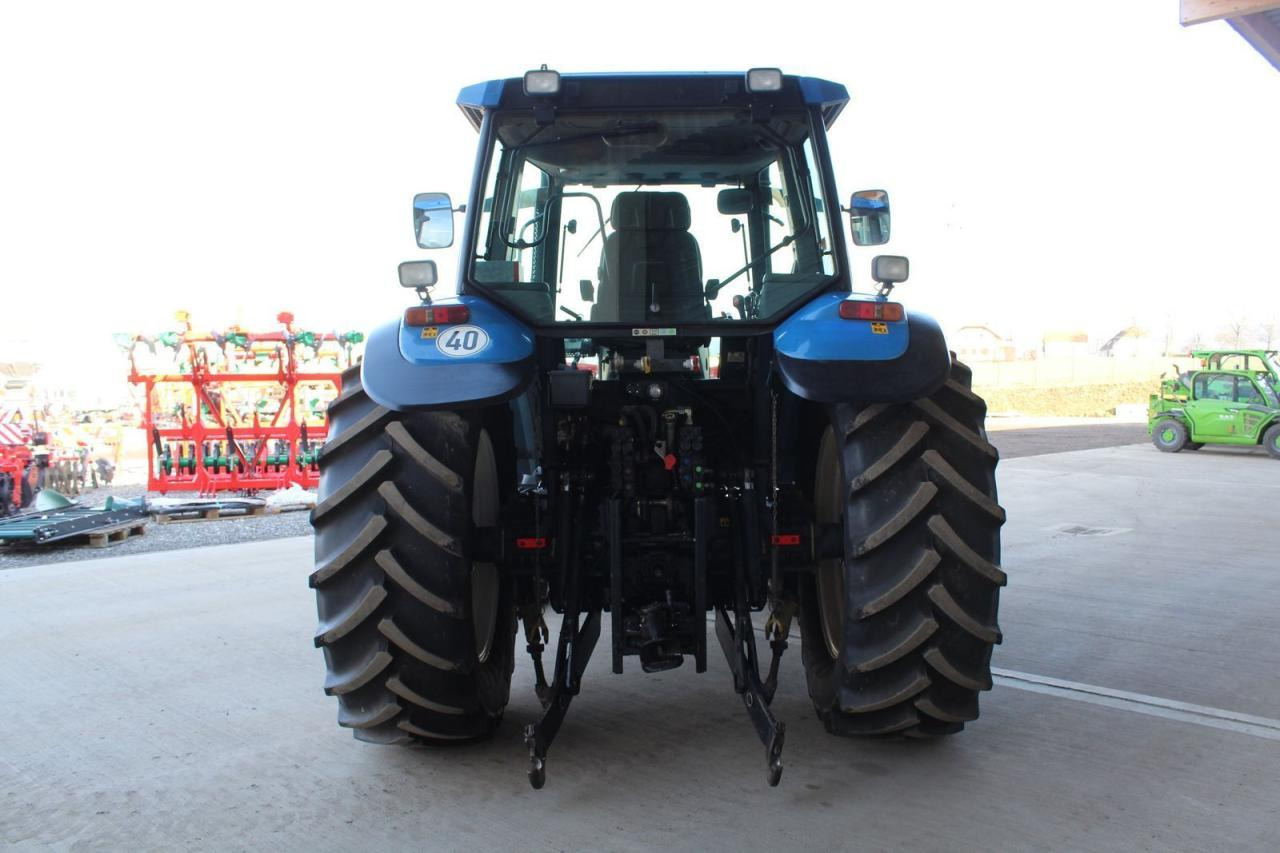 Farm tractor New Holland ts115: picture 15