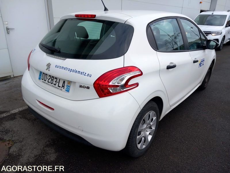 Car PEUGEOT 208 5 Portes 1.0 VTi 12V 68 cv - 69 100 km - SANS CT - DD-283-LA: picture 6