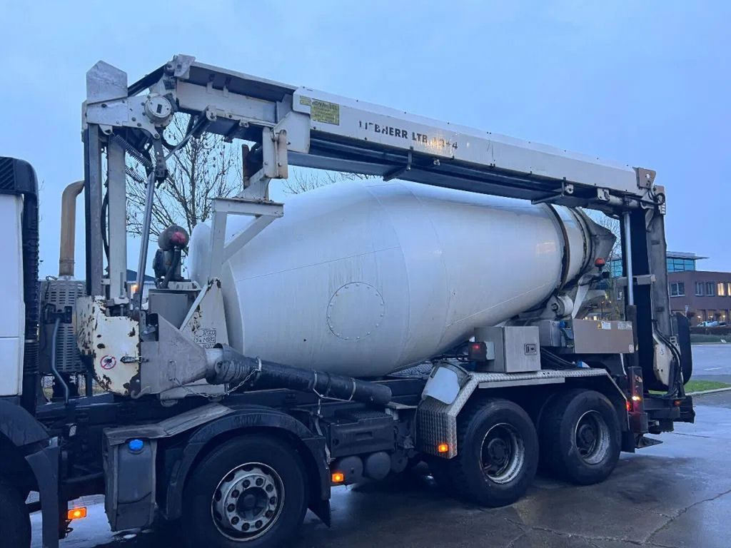 Concrete mixer truck Volvo FM 410 8X4 - 3 UNITS! + MIXER 9m3 + LIEBHERR CON: picture 7