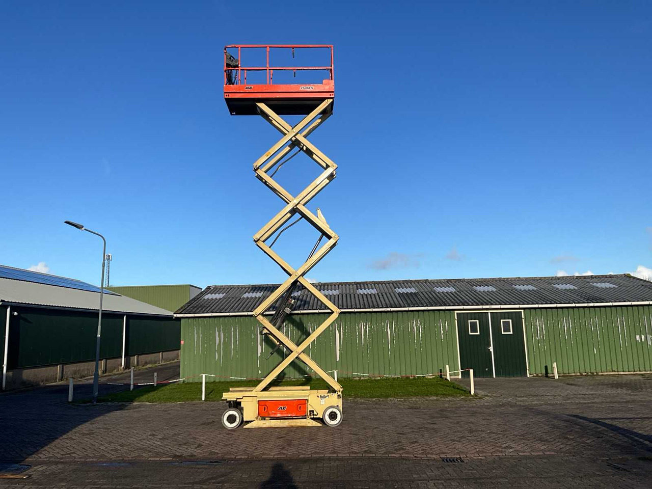 Aerial platform JLG 2646ES: picture 7