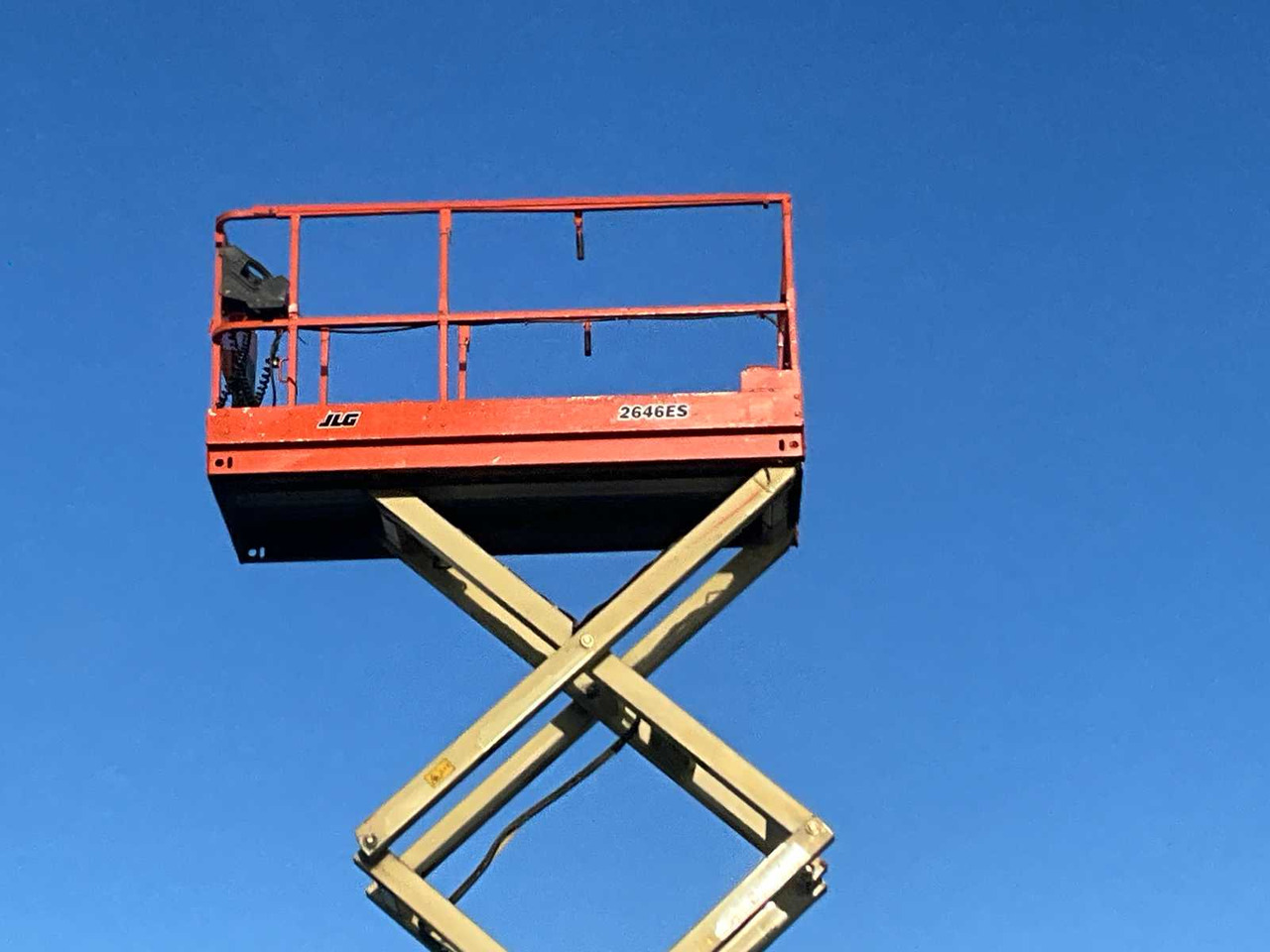 Aerial platform JLG 2646ES: picture 8