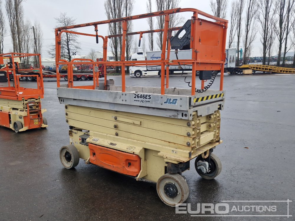 Aerial platform 2012 JLG 2646ES: picture 6