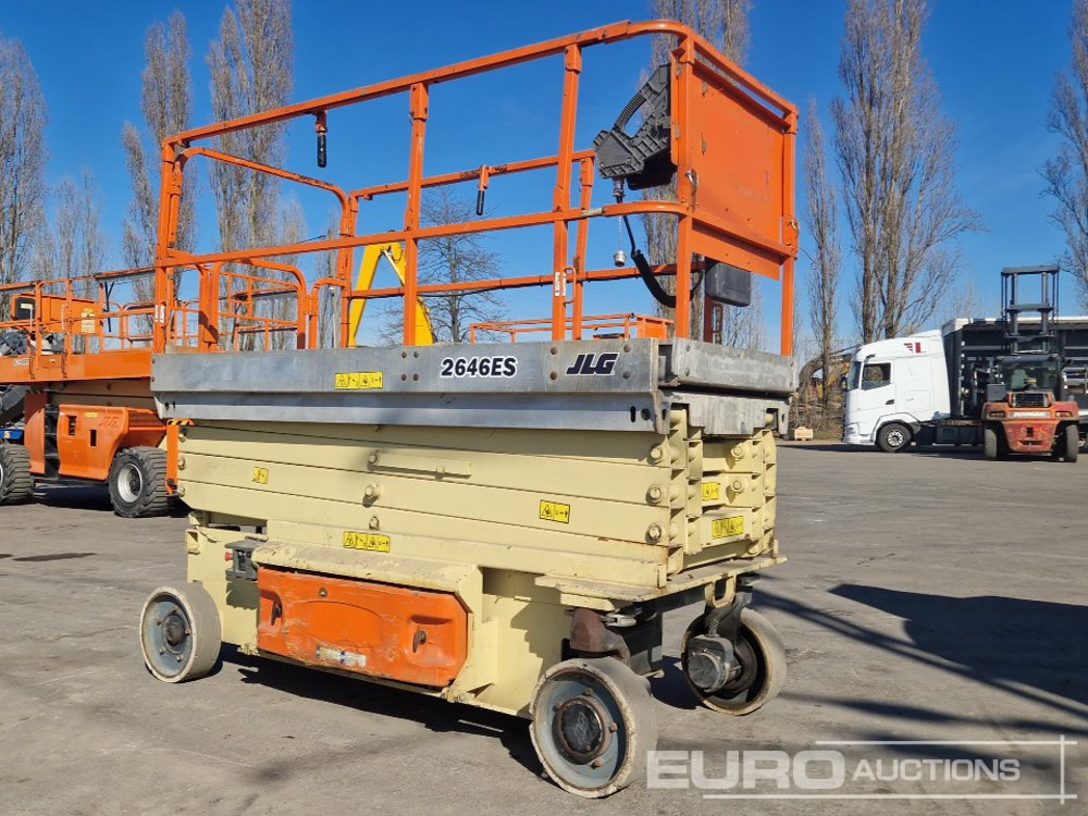 Aerial platform 2014 JLG 2646ES: picture 6