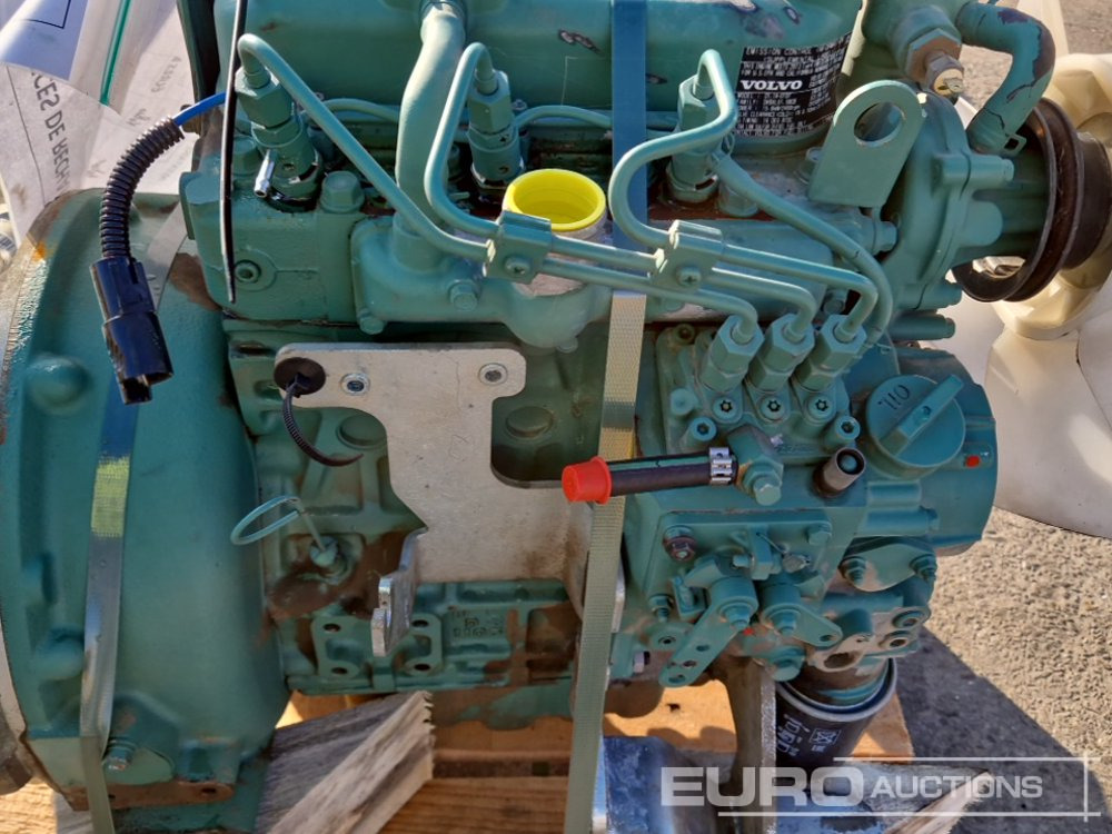 Engine Volvo 3 Cylinder Diesel Engine to fit Volvo ECR25D: picture 6